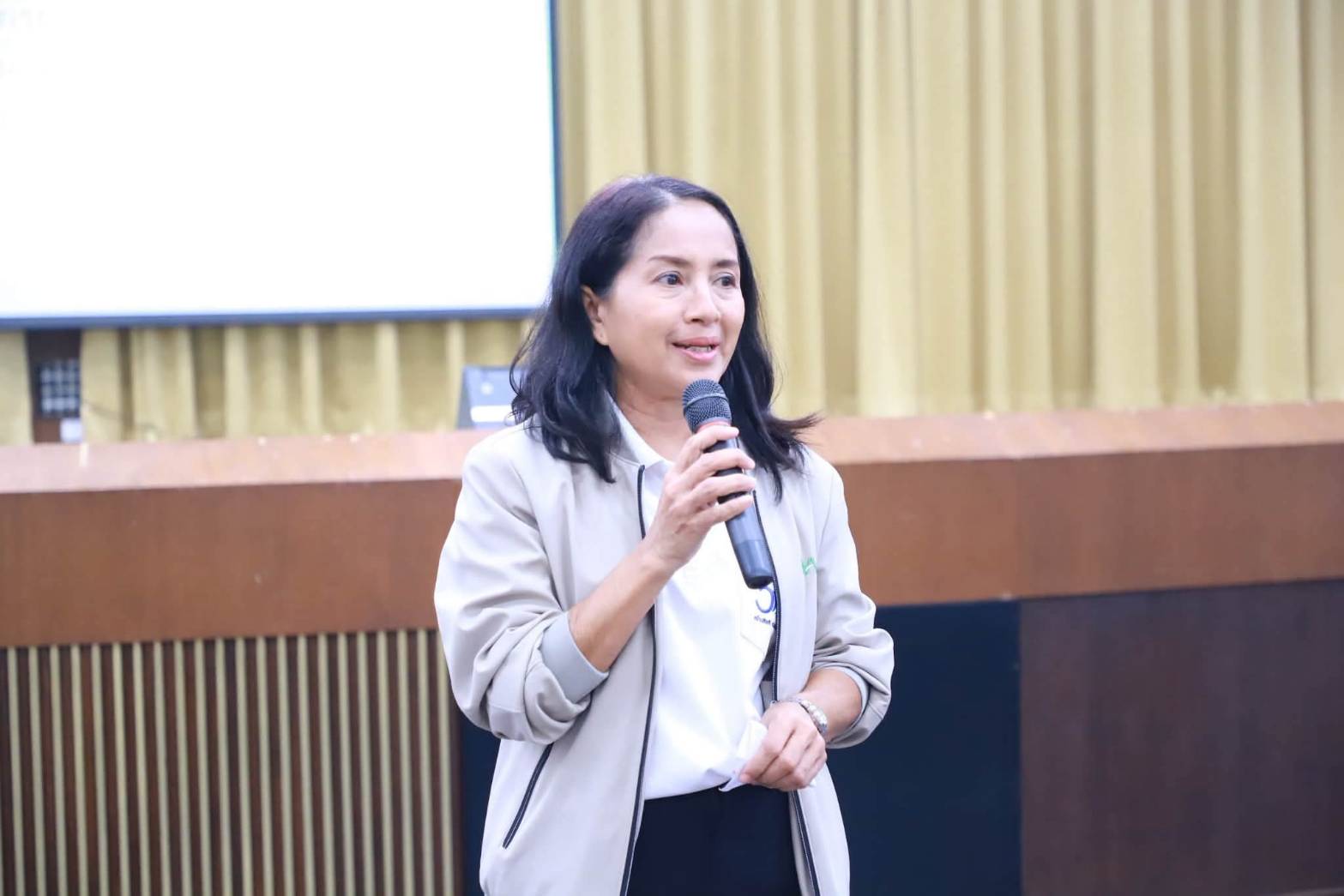 title - โครงการสัมมนาเชิงปฏิบัติการ หลักสูตร การเพิ่มประสิทธิภาพการผลิตสินค้าเกษตรชีวภาพในเขตปฏิรูปที่ดิน